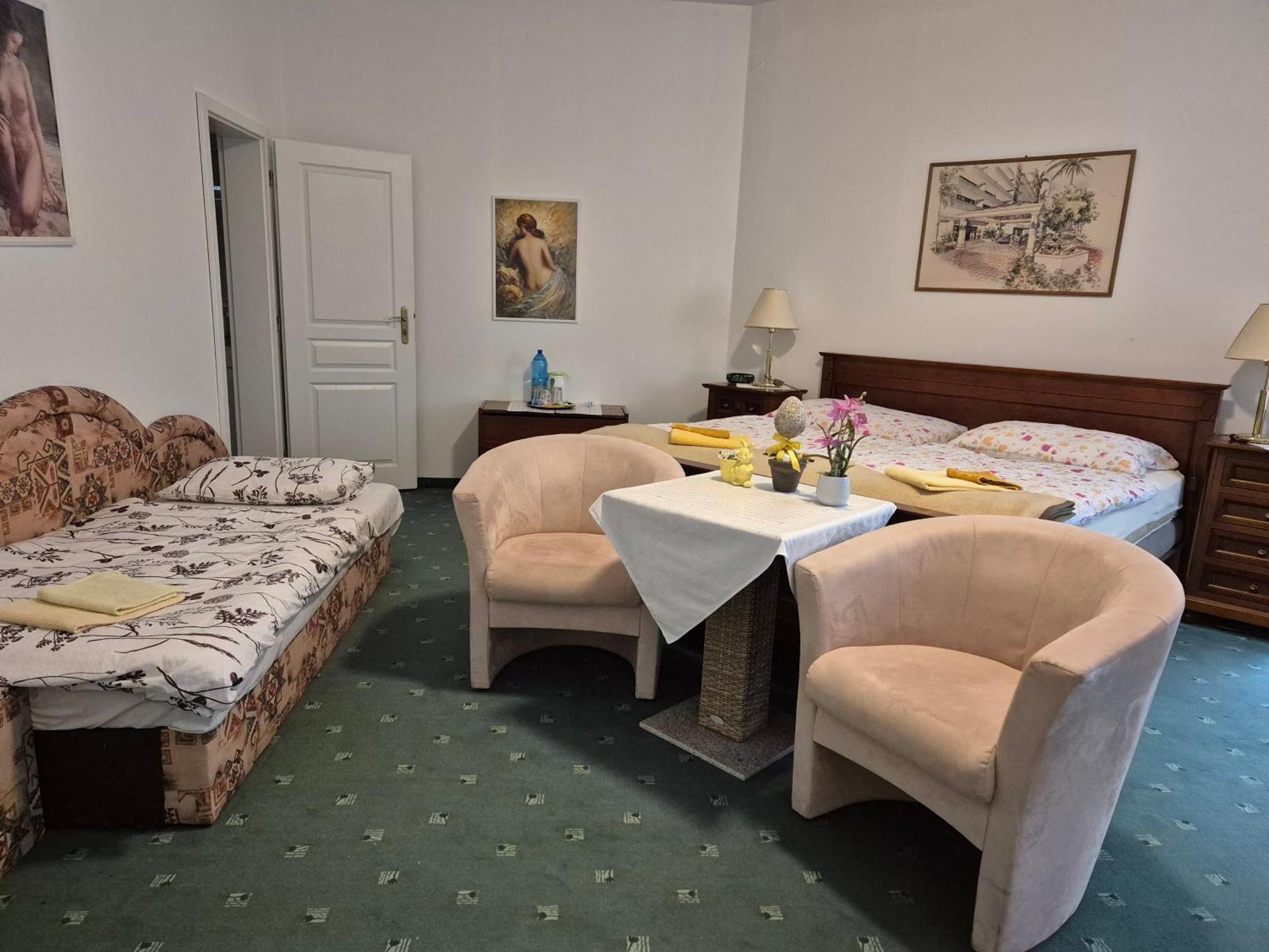 Aparthotel Kristoff Plaza Trencianske Teplice Trenčín Exteriér fotografie